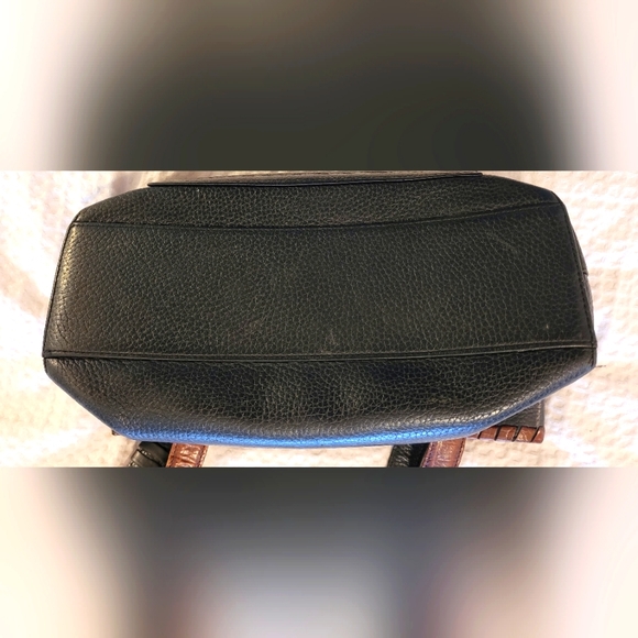 Vintage Brighton Pebbled Leather Shoulder Bag. Brown trim and hand1les. - Picture 7 of 13